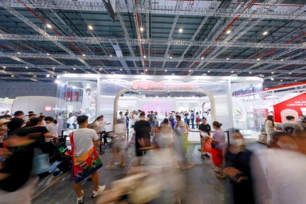可靠配资开户最新 3200家展商云集2025CBME孕婴童展，演绎母婴产品的科学与美学